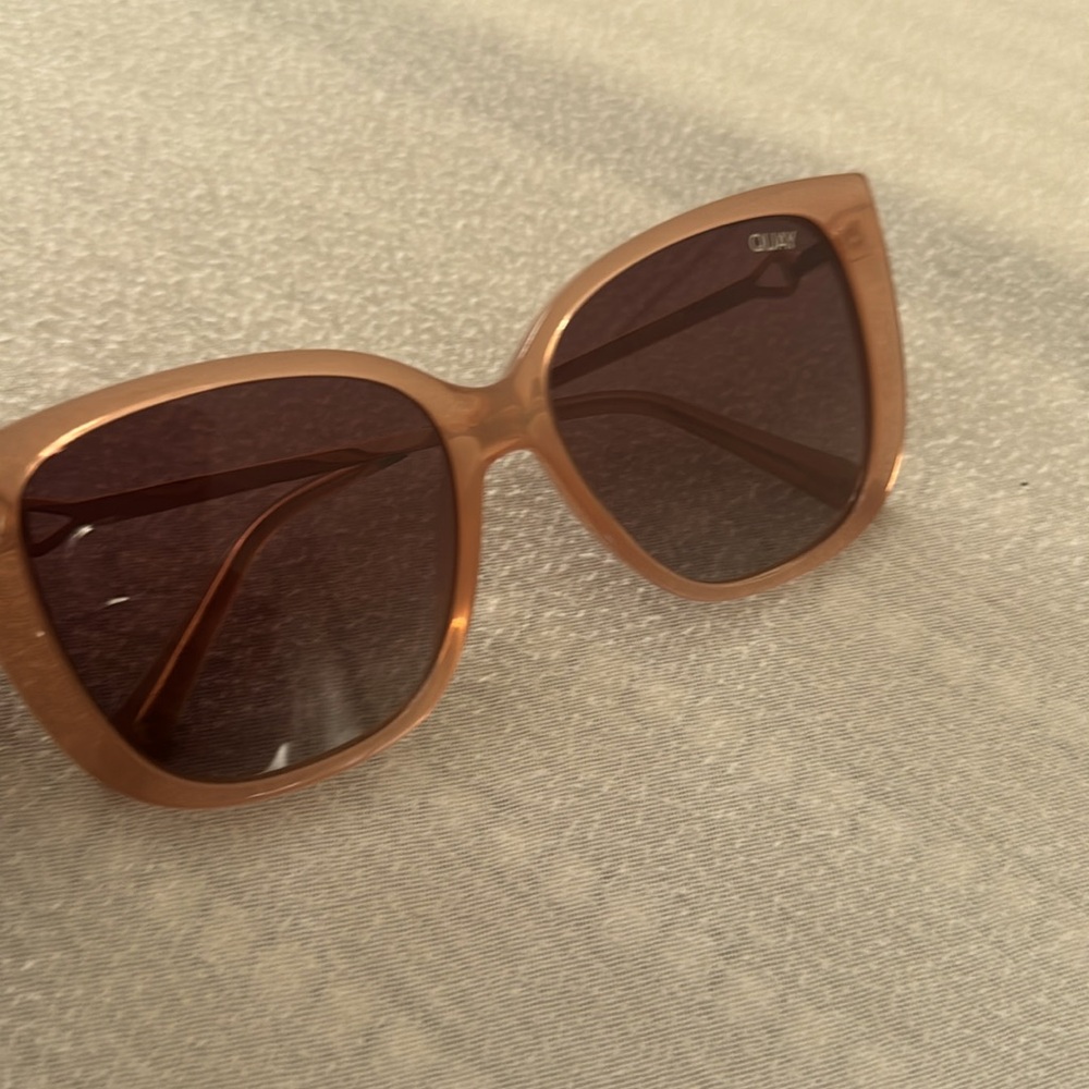 Quay Australia cat eye Chic boho Sunglasses 👓 #quay #fendi #polo #coachbag - Picture 5 of 5